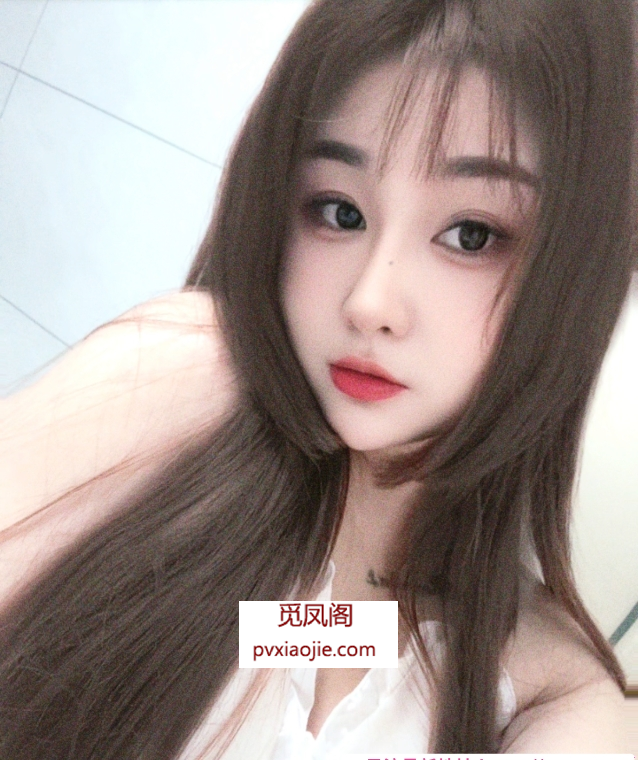 肉感巨臀小骚货