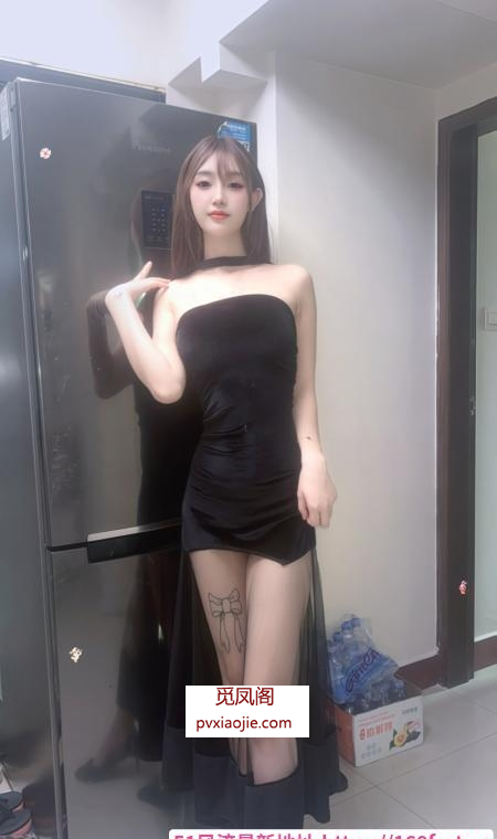 海珠性感风骚大波美媚