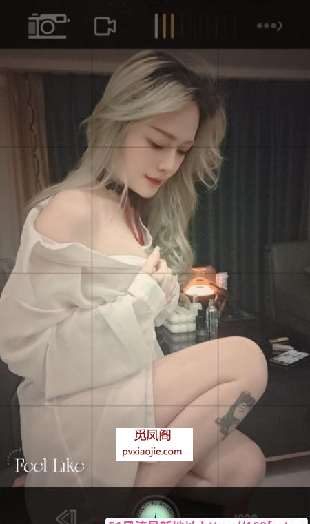 奔放御姐舌吻晓晓