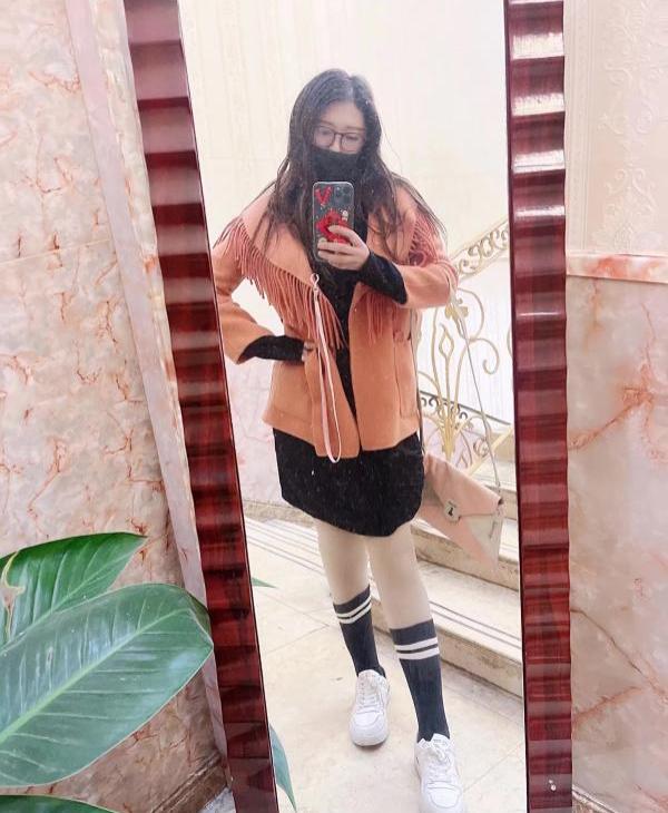 扬州微坦女