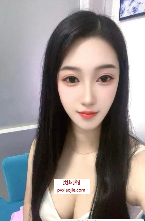 性感悦悦小姐姐