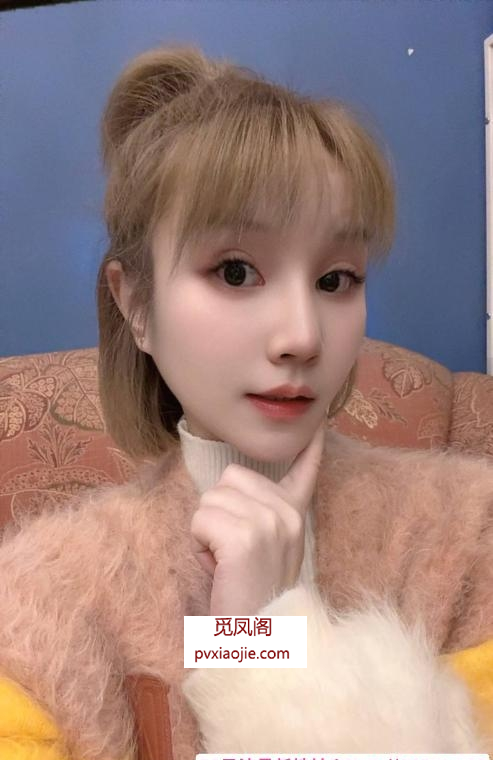 服务系肤白波软妹子