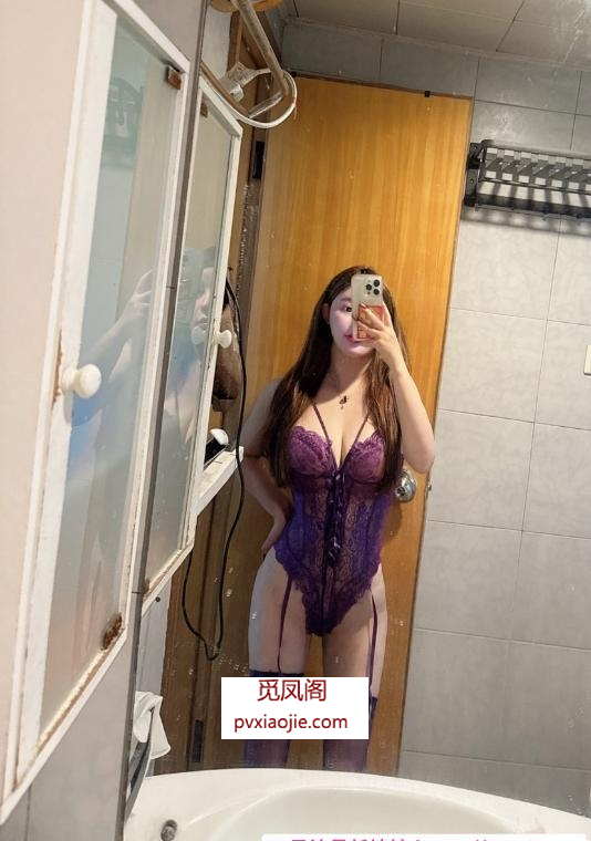 福田翘臀大奶骚妹