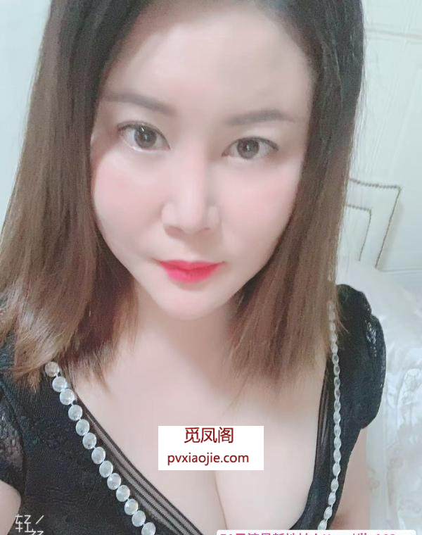 巨乳E波双井骚糖糖