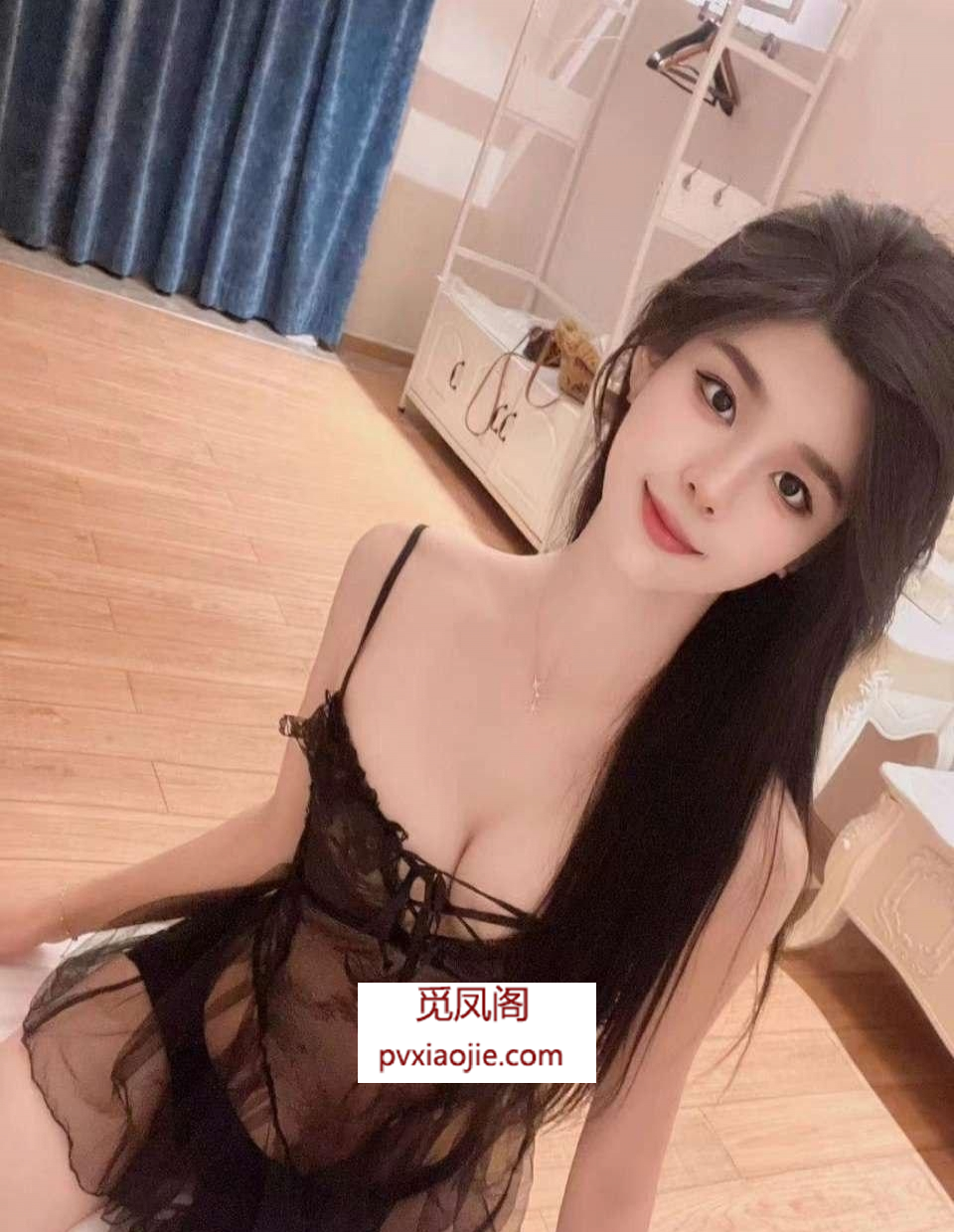 清纯稚嫩的团团